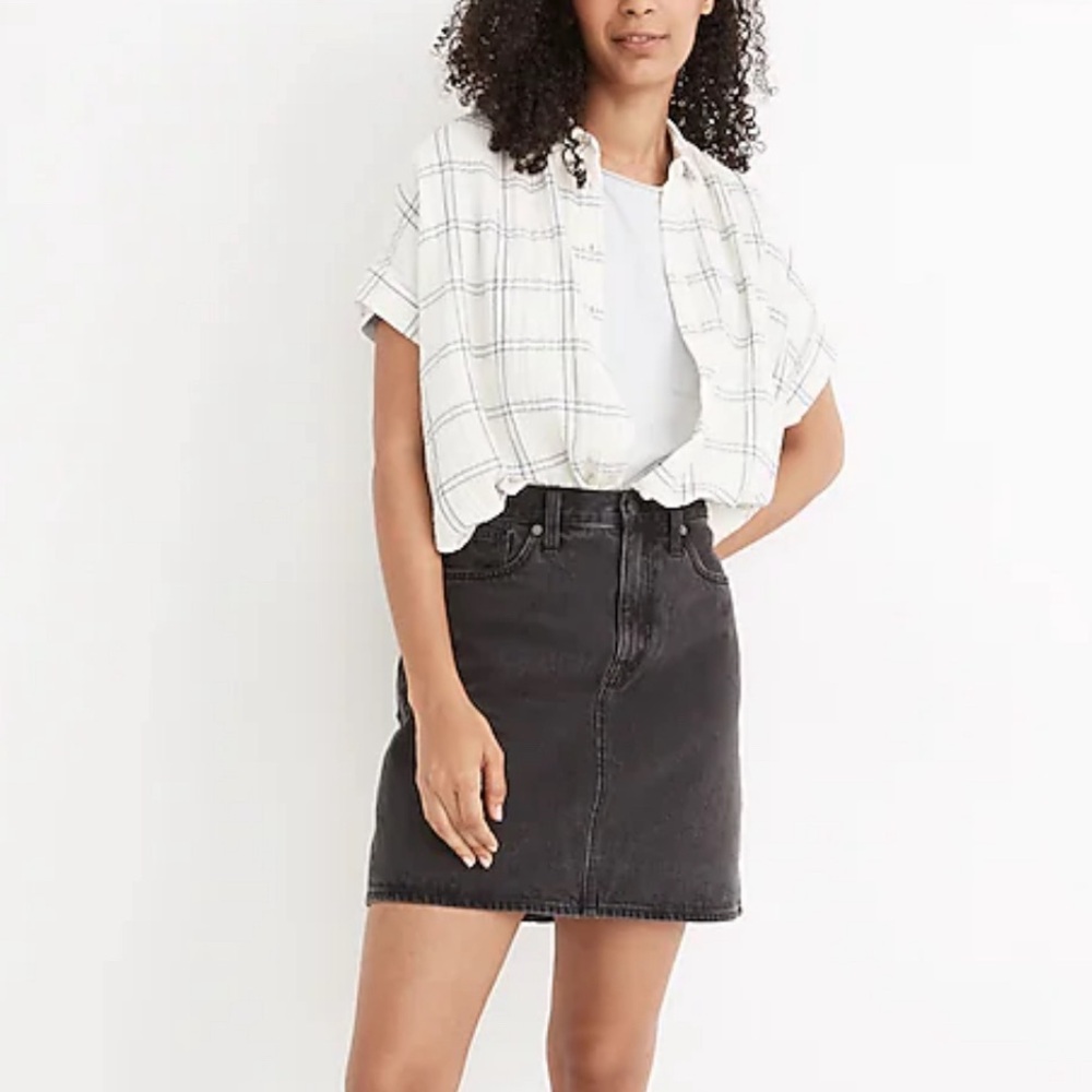 NWT Dark denim Madewell Skirt a-line size 27